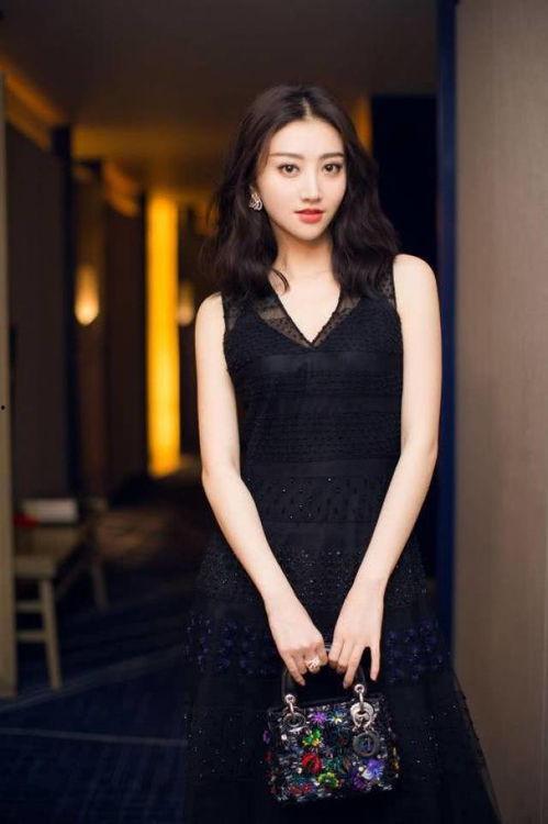 娱乐爆料景甜迷信事件视频,揭秘明星背后的神秘信仰